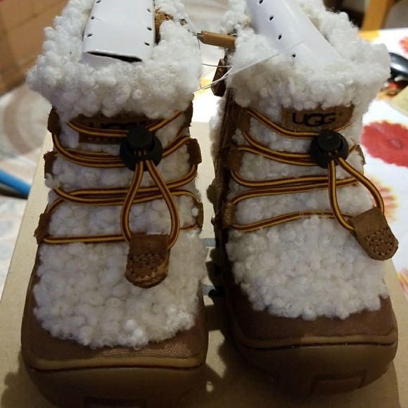 ugg t ugg t